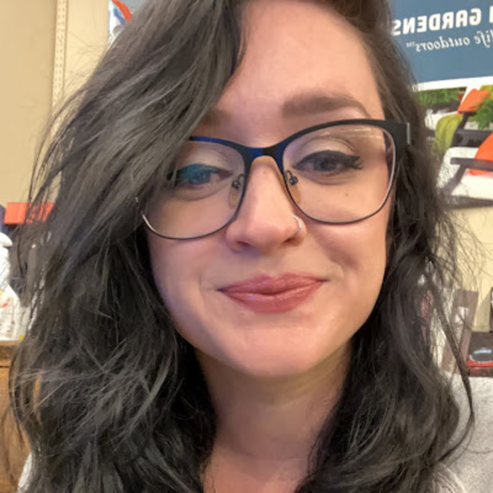 Meet your Posher, Cassy